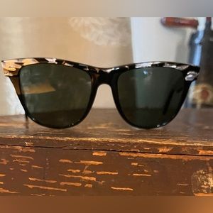 Vintage Ray Ban Wayfarer II